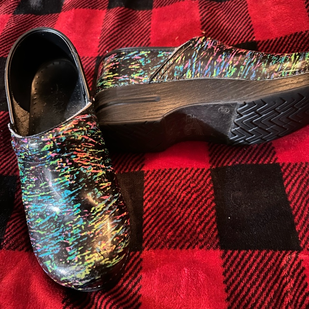 Dansko professional clogs in multi paint splatter 39